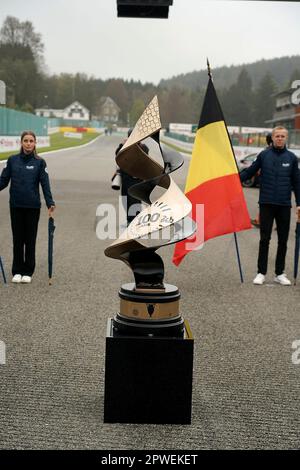 Spa Franchchamps, Belgique. 29th avril 2023. 04/29/2023, circuit de Spa-Francorchamps, Spa-Francorchamps, WEC - TotalEnergies 6 heures de Spa-Francorchamps, sur la photo le trophée de la victoire lors de la course de 100 ans de 24 heures au Mans. Credit: dpa/Alay Live News Banque D'Images