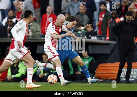 ROTTERDAM - (lr) Davy Klaassen d'Ajax, Fabio Silva de PSV Eindhoven lors de la finale de la coupe TOTO KNVB entre PSV et Ajax à Feyenoord Stadion de Kuip on 30 avril 2023 à Rotterdam, pays-Bas. ANP ROBIN VAN LONKHUIJSEN Banque D'Images