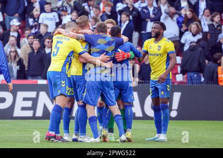 Copenhague, Danemark. 30th avril 2023. Les joueurs de Broendby IF célèbrent la victoire après le match Superliga de 3F entre le FC Copenhague et Broendby IF à Parken à Copenhague. (Crédit photo : Gonzales photo/Alamy Live News Banque D'Images