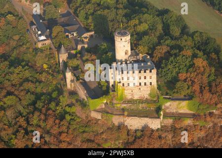 VUE AÉRIENNE. Château de Pyrmont. RO, Rhénanie-Palatinat, Allemagne. Banque D'Images