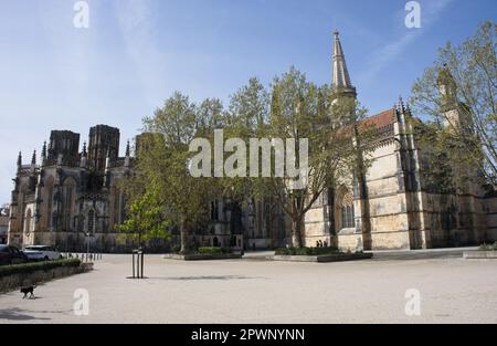 Batalha, Portugal - 28 mars 2023: Le monastère de Batalha (Sainte Marie de la victoire) est un couvent dominicain dans la municipalité de Batalha. Distri Banque D'Images