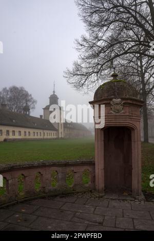 Abbaye bénédictine Corvey près de la ville allemande appelée Hoexter en hiver Banque D'Images