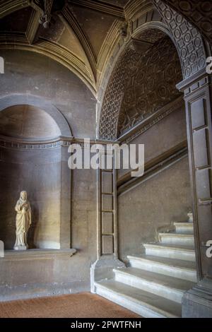 Image intérieure de l'escalier romain à Burghley House and Estate à Spring, Stamford, Lincolnshire Banque D'Images