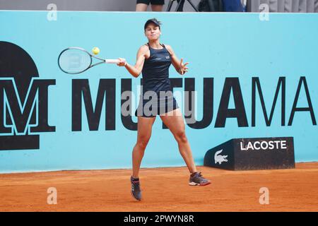 Madrid, Espagne. 1st mai 2023. Veronika Kudermetova (RUS) tennis : Veronika Kudermetova au cours de la manche simple de 16 match contre Daria Kasatkina sur le WTA 1000 tournois Mutua Madrid Tournoi de tennis ouvert à la Caja Magica à Madrid, Espagne . Crédit: Mutsu Kawamori/AFLO/Alay Live News Banque D'Images