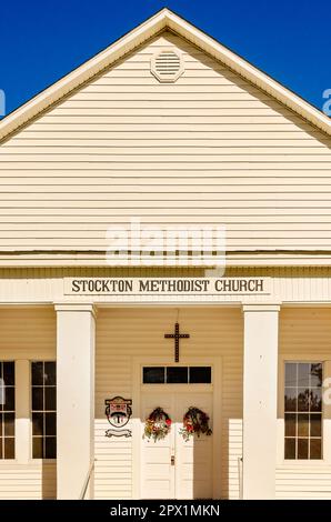 L'église méthodiste de Stockton est photographiée, 22 avril 2023, à Stockton, en Alabama. L'église classique du renouveau a été construite en 1929. Banque D'Images