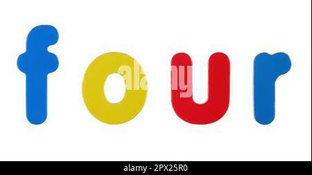 Un concept de quatre mots avec des lettres magnétiques de couleur sur blanc avec un masque Banque D'Images