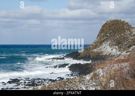 Côte ouest de la péninsule de Shiretoko. Hokkaido. Japon. Banque D'Images
