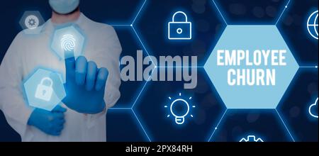 Texte d'écriture le taux de roulement des employés, le taux de changement du concept d'entreprise des travaux existants sont perdus et ajoutés Banque D'Images