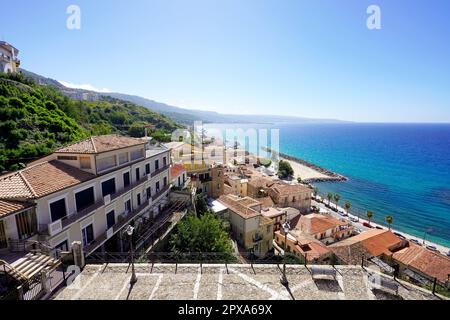 Pizzo magnifique paysage urbain, Calabre, Italie Banque D'Images