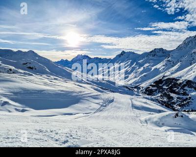 Autriche Paznaun montagnes Rocheuses Paysage avec neige Banque D'Images