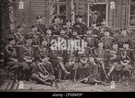 Armée russe impériale. État-major général de la Garde et du quartier militaire de Saint-Pétersbourg. Lieutenant-général Bobrikov. Chef de l'état-major général des troupes de garde et du quartier militaire de Saint-Pétersbourg, après sa Majesté l'empereur. Major-général Palitzine. Adjoint au Chef du personnel général. Banque D'Images