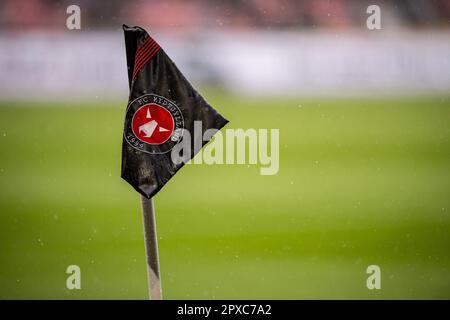 Herning, Danemark. 01st mai 2023. Drapeau d'angle avec le logo du club danois superliga FC Midtjylland vu pendant le match Superliga 3F entre le FC Midtjylland et Silkeborg IF à MCH Arena à Herning. (Crédit photo : Gonzales photo/Alamy Live News Banque D'Images