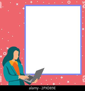 Femme d'affaires debout au coin de la rue. Femme tenant un ordinateur portable pour taper du texte. Banque D'Images