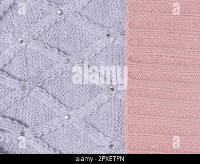 Texture de tissu tricoté gris rose. Détail des vêtements, gros plan Banque D'Images