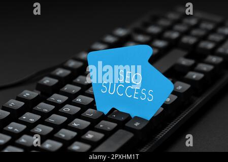 L'écriture affichant le texte Seo succès, Business vitrine réalisation ou réalisation de l'augmentation du trafic à un site Web Banque D'Images