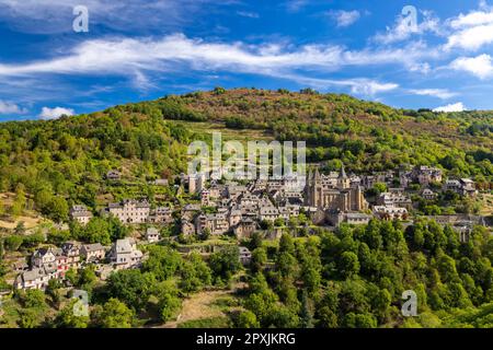 Village UNESCO de Conques-en-Rouergue en Aveyron, France Banque D'Images