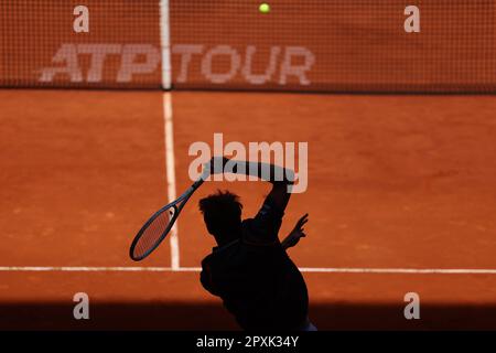 Madrid, Espagne. 02nd mai 2023. Daniil Medvedev lors de l'Open de Mutua Madrid 2023, tournoi de tennis Masters 1000 sur 2 mai 2023 à Caja Magica à Madrid, Espagne - photo Antoine Couvercelle/DPPI crédit: DPPI Media/Alamy Live News Banque D'Images