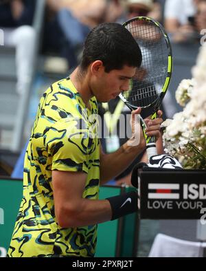 Madrid, Espagne. 02nd mai 2023. Carlos Alcaraz d'Espagne pendant le Mutua Madrid Open 2023, ATP Masters 1000 tournoi de tennis sur 2 mai 2023 à Caja Magica à Madrid, Espagne. Photo de Laurent Lairys/ABACAPRESS.COM crédit: Abaca Press/Alay Live News Banque D'Images