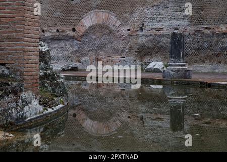 Théâtre maritime de Villa Adriana à Tivoli, Italie Banque D'Images