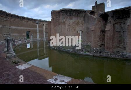 Théâtre maritime de Villa Adriana à Tivoli, Italie Banque D'Images