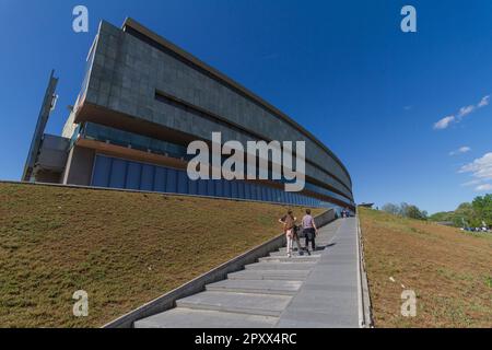 Vue extérieure de MAUTO, musée de l'automobile de Turin (Italie) Banque D'Images