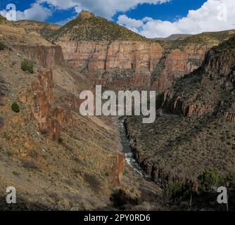 États-Unis, Arizona, Sud-Ouest, Salt River Canyon, réserve indienne de San Carlos, Banque D'Images