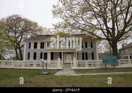 Worcester, Massachusetts, États-Unis : Salisbury Mansion est le seul musée de la maison historique de Worcester. Construit en 1772 et restauré en 1830s. Vue sur l'entrée. Banque D'Images