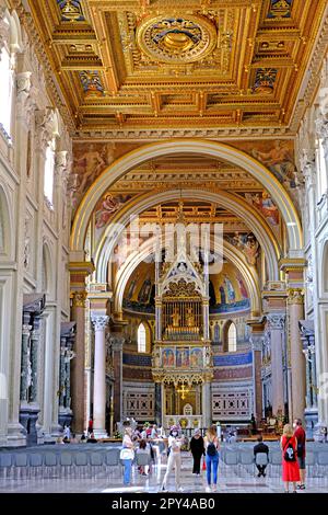 La basilique Saint-Jean-Latran (San Giovanni in Laterano) à Rome en Italie Banque D'Images