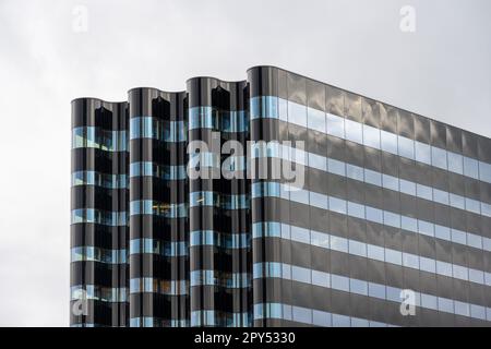 Göteborg, Suède - 04 juillet 2022 : nouveaux immeubles de bureaux de grande hauteur à Masthoggskajen. Banque D'Images