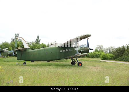 L'avion militaire de l'Union soviétique Antonov an-2 a été abandonné Banque D'Images