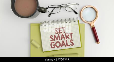 Affichage conceptuel définir des objectifs intelligents. Concept Internet établir des objectifs réalisables faire de bons plans d'affaires Banque D'Images