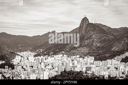 Cristo Redentor sur la montagne Corcovado Rio de Janeiro Brésil. Banque D'Images