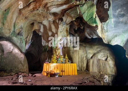 THAÏLANDE PRACHUAP BANG SAPHAN MA RONG GROTTE Banque D'Images