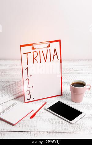 Légende du texte présentant Trivia. Détails de la présentation commerciale considérations fournit des informations peu d'importance ou de valeur Banque D'Images