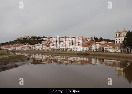 Fotografia de Alcácer do Sal - Portugal - vue panoramique Banque D'Images