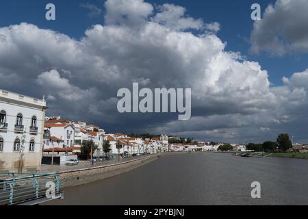 Fotografia de Alcácer do Sal - Portugal - vue panoramique Banque D'Images