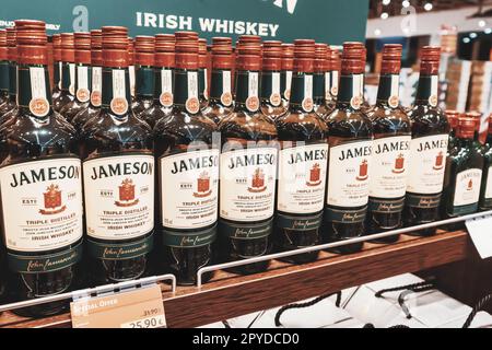 12 janvier 2023, Izmir, Turquie: Jameson célèbre whisky irlandais à vendre dans la boutique hors taxes Banque D'Images