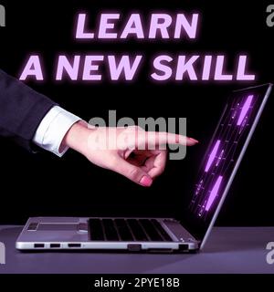 Affichage conceptuel apprendre Une nouvelle compétence. Connaissance de l'acquisition d'une approche commerciale grâce à une expérience d'étude enseignée Banque D'Images