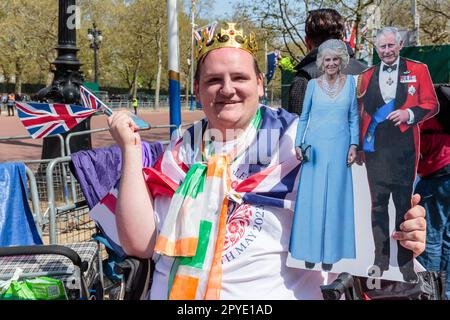 The Mall, Londres, Royaume-Uni. 3rd mai 2023. Le 6th mai, Patrick O'Neill, fan royal, est dans l'esprit avant le couronnement d'État de sa Majesté le roi Charles III. Photo par Amanda Rose/Alamy Live News Banque D'Images