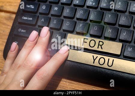 Texte d'écriture manuscrite pour vous. Vitrine d'affaires cadeau spécial livraison carte salutation reconnaissance Banque D'Images