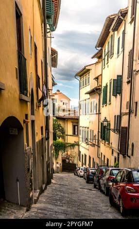 La pittoresque et escarpée rue Costa San Giorgio dans le centre-ville de Florence, région Toscane, Italie Banque D'Images