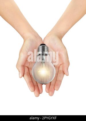 Belle main de femme tenant une ampoule qui brillent sur un fond blanc isolé Banque D'Images