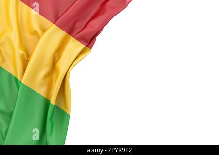 Drapeau du Mali dans le coin sur fond blanc. 3D rendu. Isolé Banque D'Images