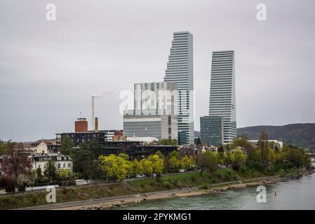 Gratte-ciel des tours Roche 1 et 2 conçus par la firme d'architecture Herzog et de Meuron, Bâle, Suisse Banque D'Images