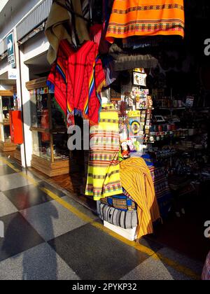 Inka Market, le marché local de Miraflores, Lima, Amérique du Sud Banque D'Images