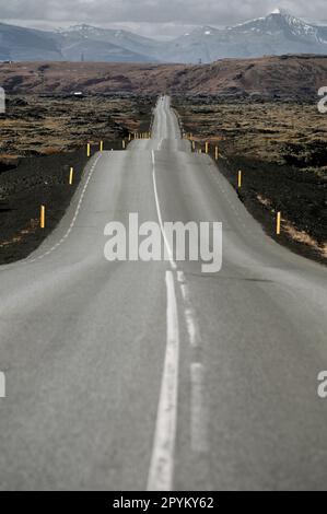 Route 42 sur la péninsule de Reykjanes, Islande. Banque D'Images