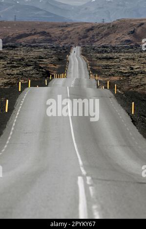 Route 42 sur la péninsule de Reykjanes, Islande. Banque D'Images