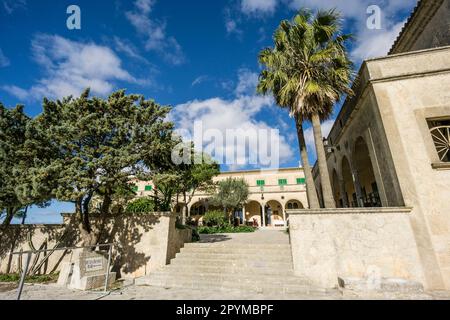 Santuario de Cura, en la cima de la Montaña de Randa, Algaida, Mallorca, Iles Baléares, Espagne, Europe Banque D'Images