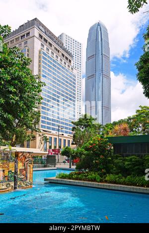 Hôtel Mandarin Oriental, Tour IFC 2, 415 m de haut, Central, Hong Kong Island, Chine Banque D'Images