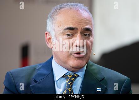 Gmund, Allemagne. 04th mai 2023. Garry Kasparov, Président de l'Initiative Renew Democracy, assiste au Sommet Ludwig Erhard. Kasparov reçoit le Prix de la liberté des médias. Credit: Sven Hoppe/dpa/Alay Live News Banque D'Images